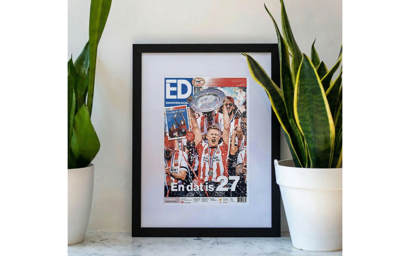 Ingelijste voorpagina ED - PSV kampioen - afbeelding 1