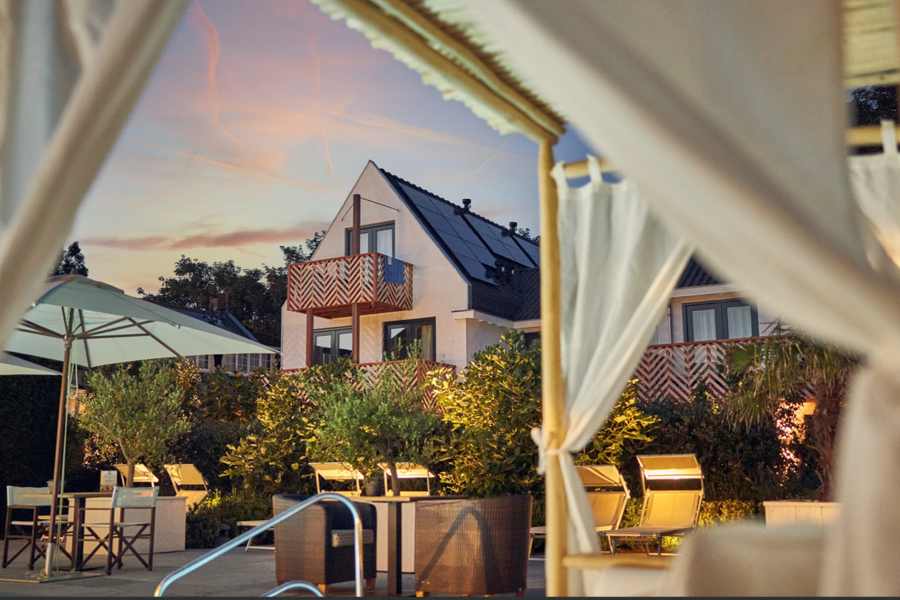 Badhotel Renesse - afbeelding 1